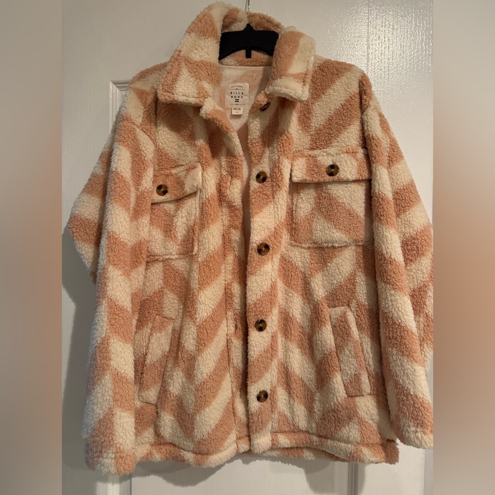 Billabong fluffy coat - Picture 1 of 2